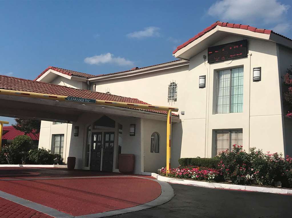 Red Roof Inn Plano Buitenkant foto